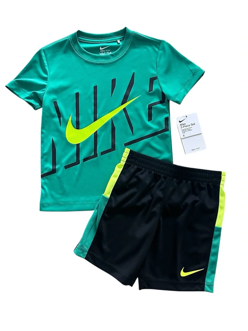 Nike Green & Neon Yellow Boys' Athletic Tee and Shorts Set NWT Boys Size 4 - Picture 2 of 3